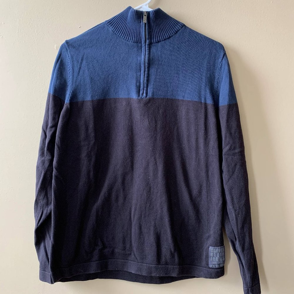 Calvin Klein Jeans 1/4 Zip Mock Neck Pullover (M)